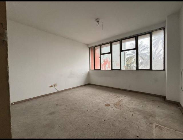 1 BEDROOM APARTMENT FOR SALE IN ESPLANADE